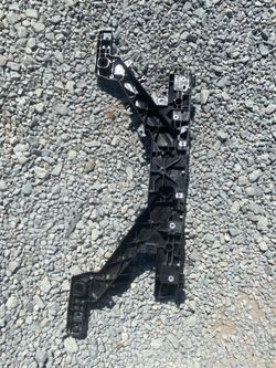 2024-2026 MODEL 3 RADIATOR SUPPORT