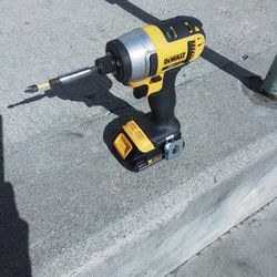 DeWalt 1/4 Impact Driver