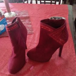 Ladies Shoes Size 6