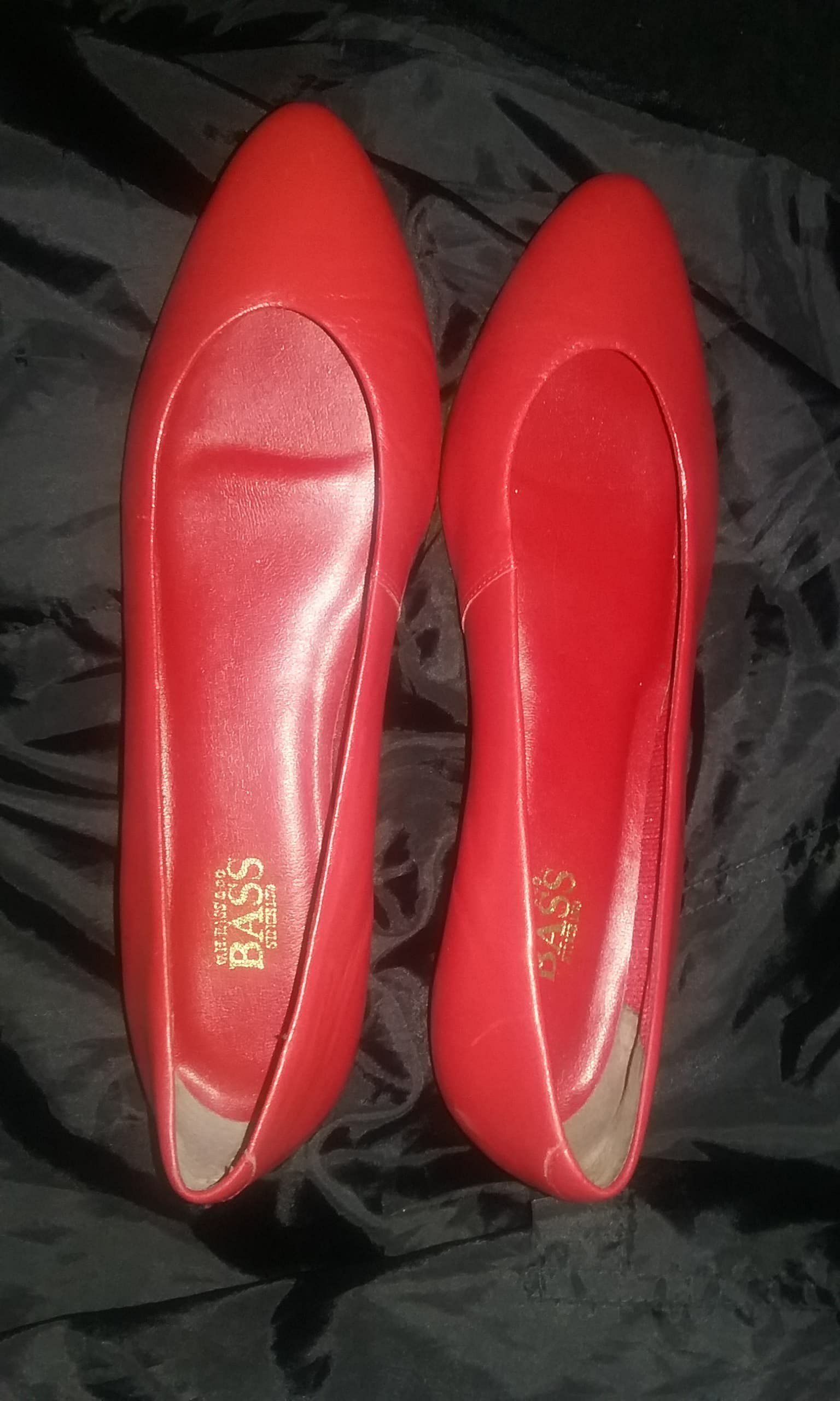 G.H. Bass and CO Red Leather Flats 9.5