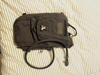 Camelbak Ambush Backpack/Hydration Pack 100oz. NEW