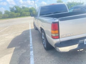 2004 GMC Sierra