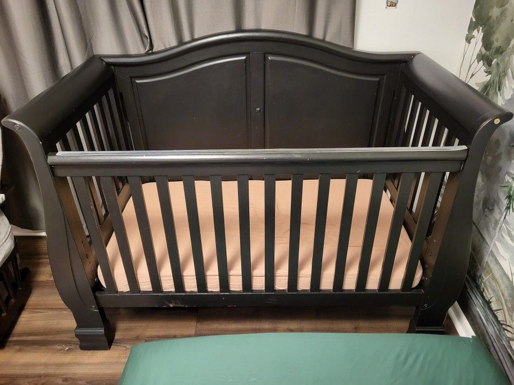 Black Crib And Changing Table