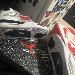 Military Black Jordan 4