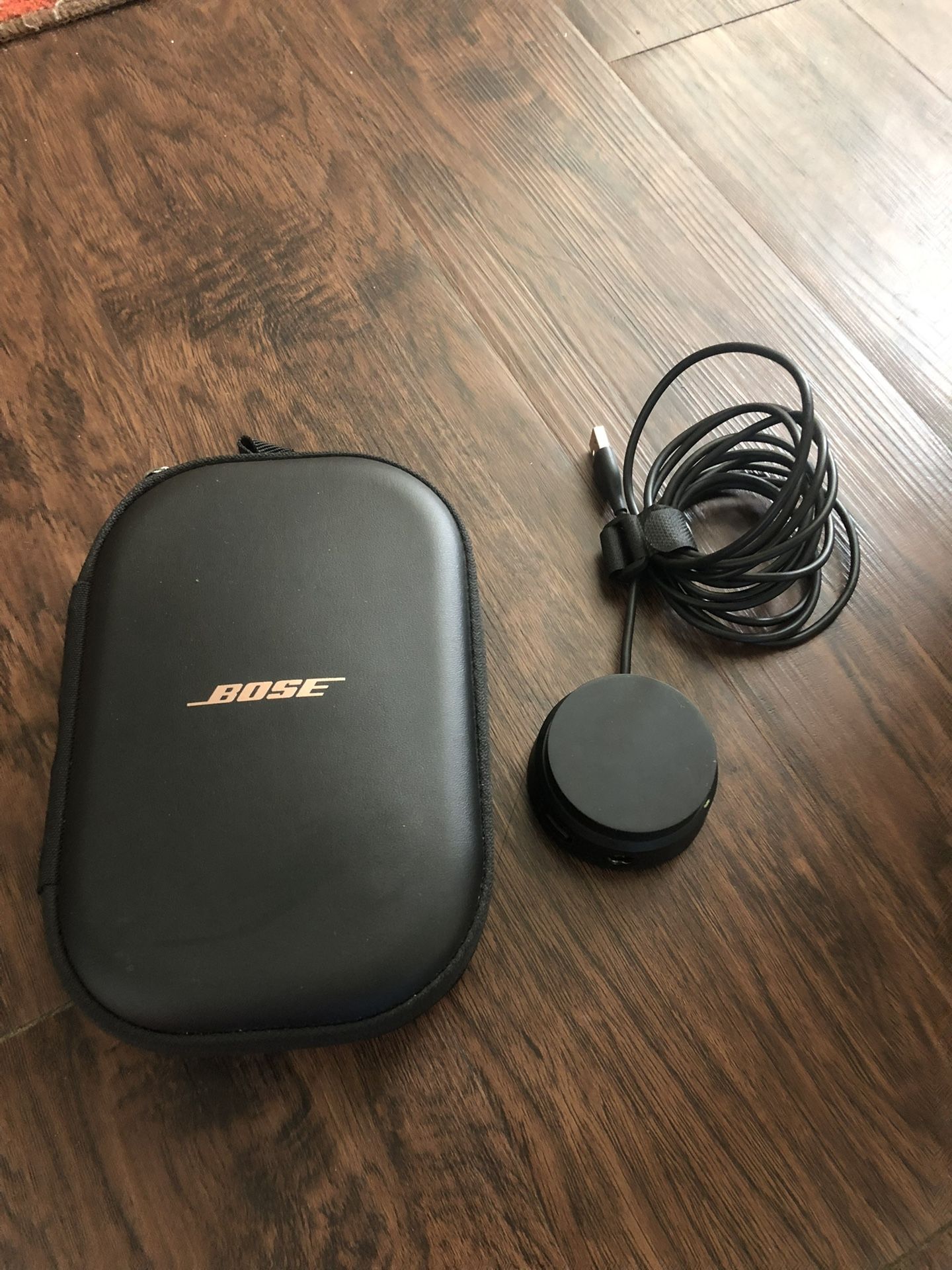 Bose Gaming Headset 🎧 Bluetooth READ DESCRIPTION NO BOX 📦 PICK UP ONLY NO TRADE👉FIRM ON PRICE👈 ONLY CASH 💵💲125