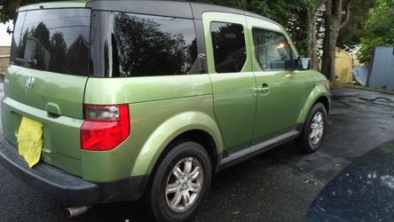 06 honda ElEment EX 4wd 167K...