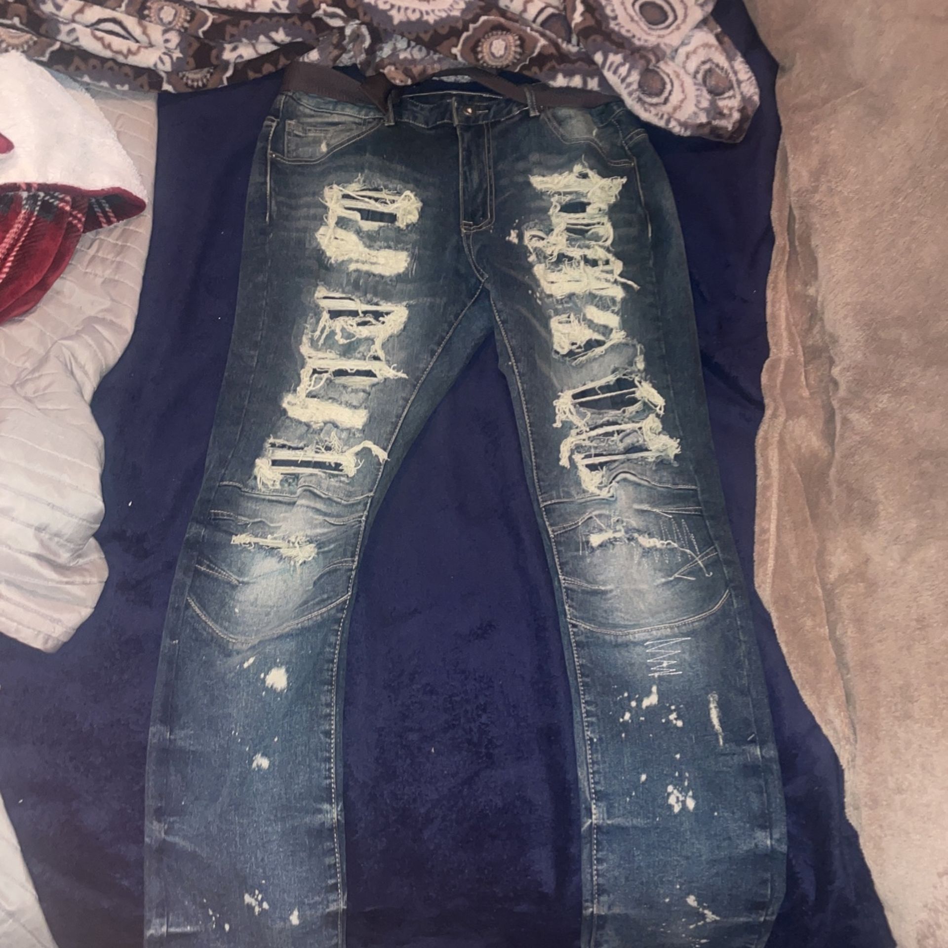 Mall Designer ripped jeans 36/32