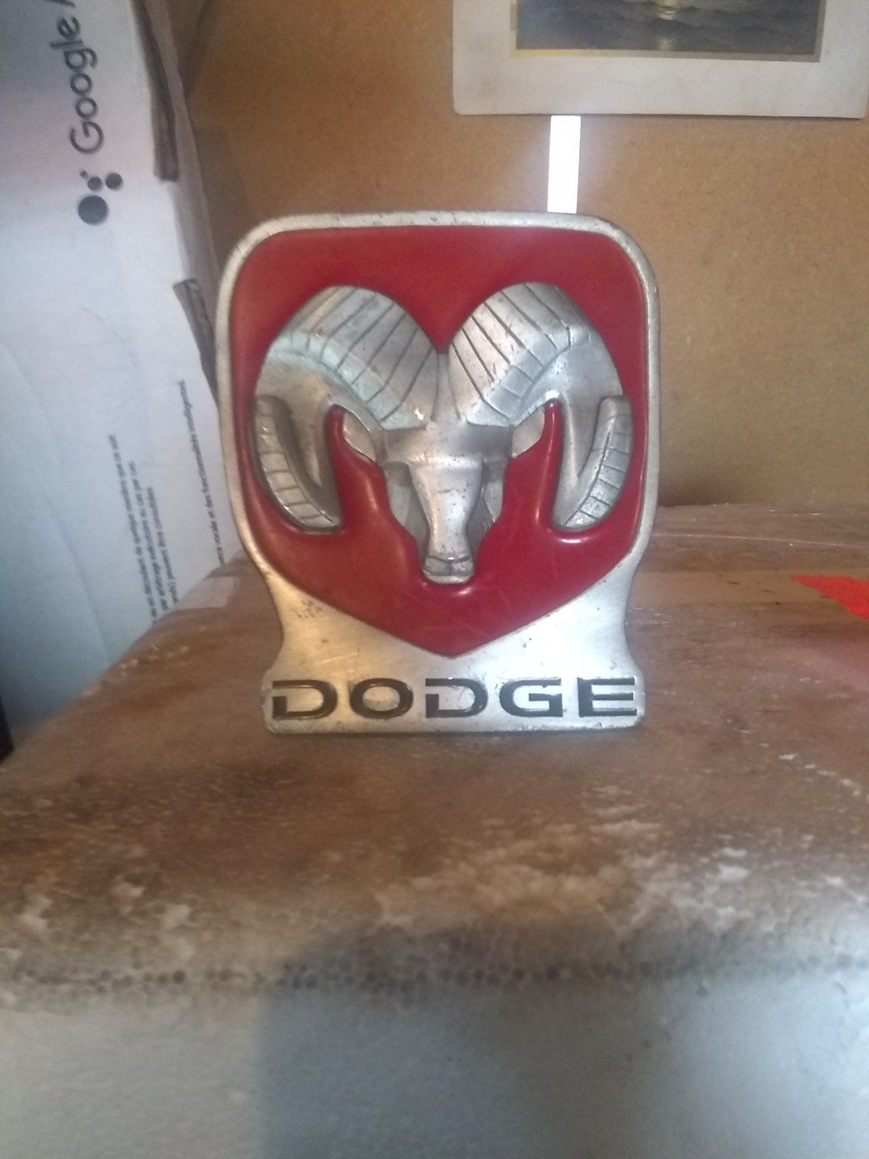 Beramot Dodge Emblem