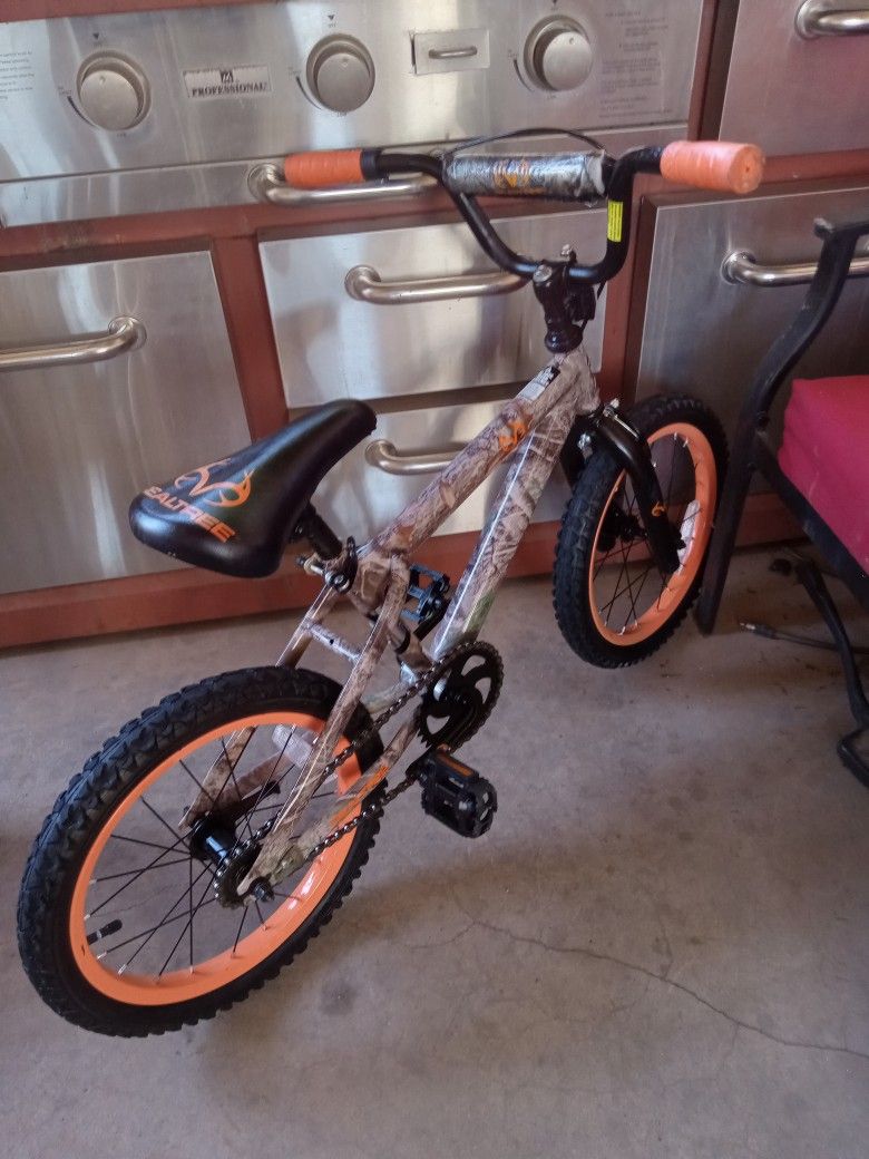 Bike For Kids Tires Size 16 Very Good Condition