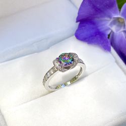 NEW! 1CTW. Round Brilliant, Natural Rainbow Topaz Gemstone Ring, Please See Details 💜