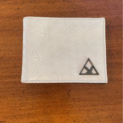 White Billfold Wallet