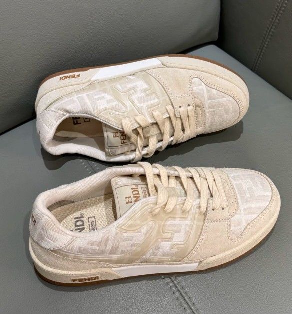 Cowhide Lace-up Round Toe Low-top Sneakers Women's White