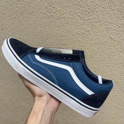 Vans Old Skool Navy Men’s Sizes 7.5, 11.5