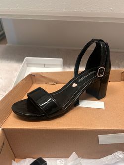 Steve Madden size 2