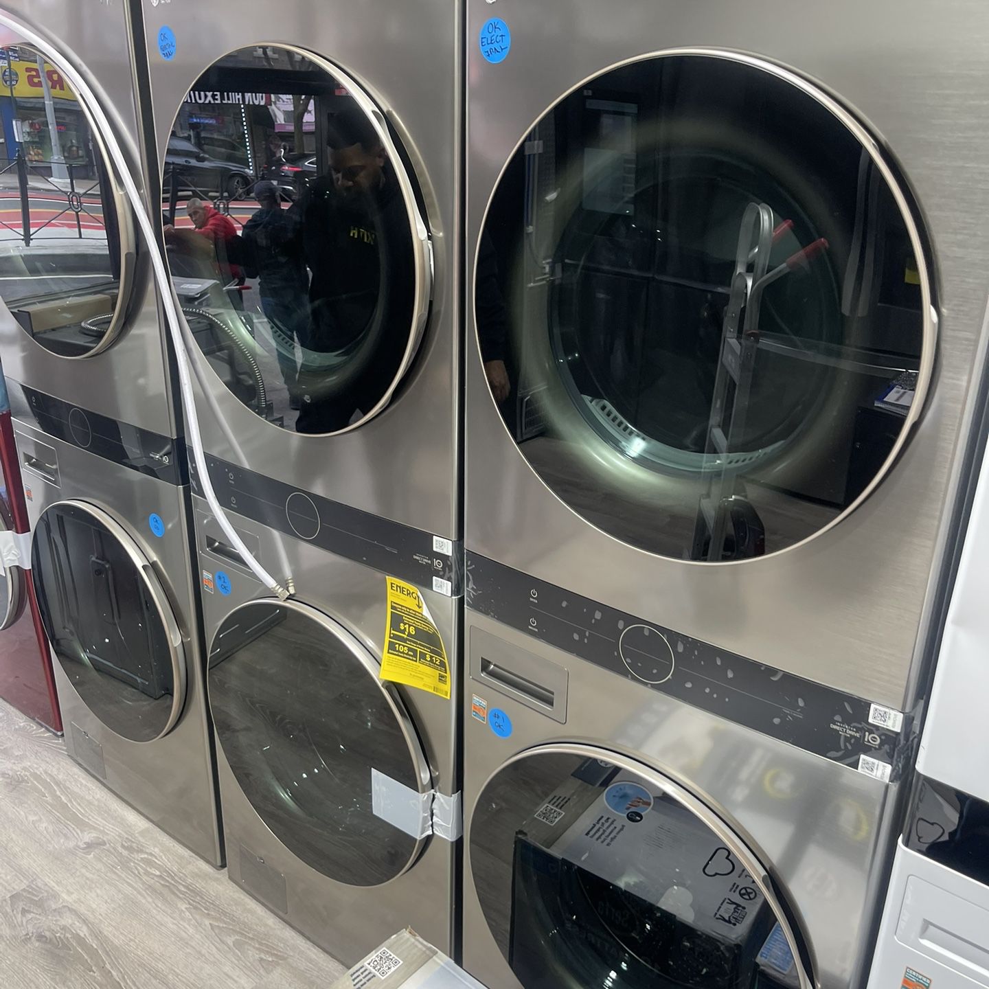 LG Washer Dryer Tower 