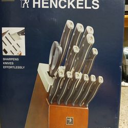 Henkel Knife Set