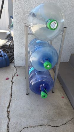 5 gallon bottle storage