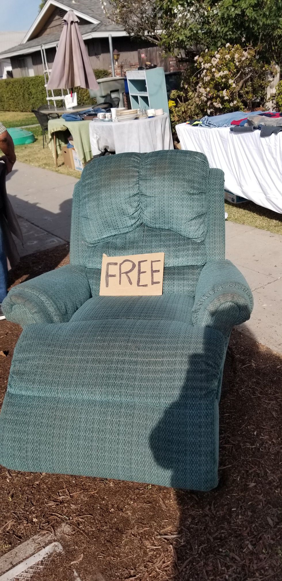 Free recliner