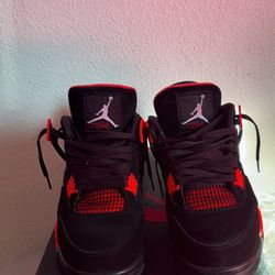 Jordan Red Thunder 4s Lightly Used 