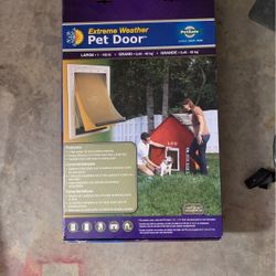 NEW, Large PetSafe Extreme Weather Pet Door