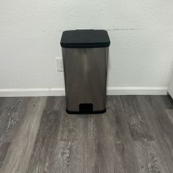 Trash Can