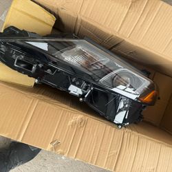 19-23 Toyota Camry  Driver/left Side Headlight Black Interior