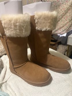 Women’s UGG suede winter boots