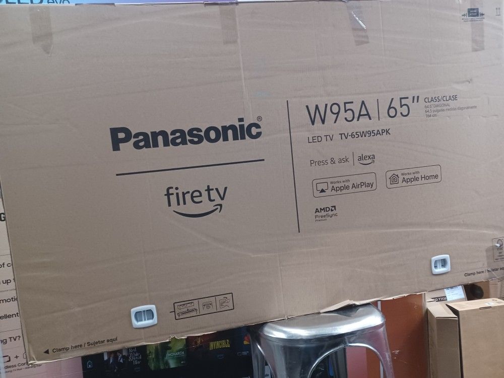 65" Screen Mini Led Smart 4k By Panasonic. Back Light Technology. Better And Sharper Picture Quality. Original Box SEALED