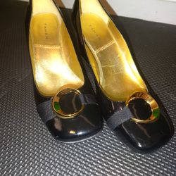 Tahari Black/Gold Patent Pumps