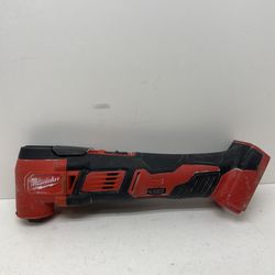 Milwaukee M18 Multi Tool 200311/12