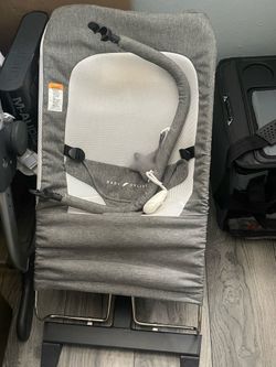 Baby delight baby bouncer