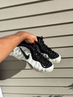 Size 10 Nike Air Foamposite Pro Sneakers 150$
