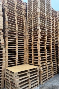 Wood pallets for sale many types and sizes