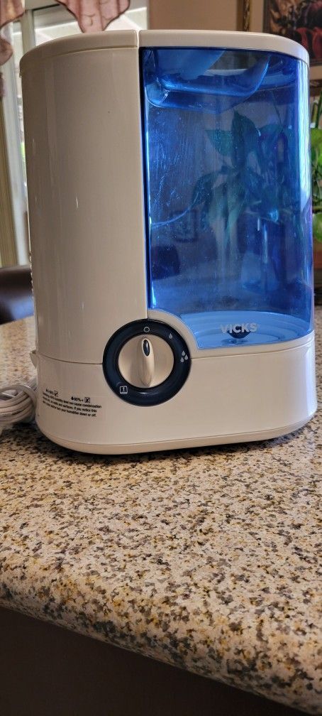 VICKS HUMIDIFIER ONE GALON 
