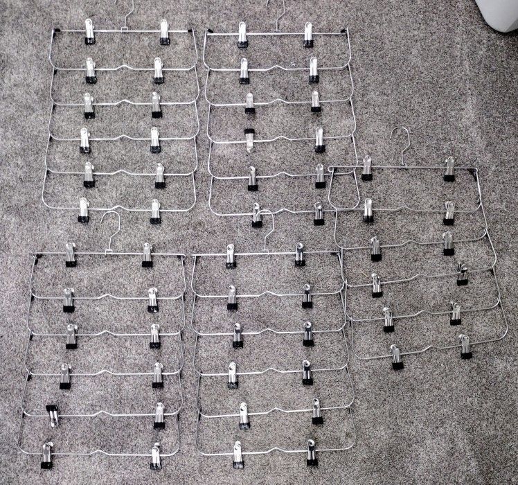 5 - 6 Tier Skirt/Pants Clip Hangers