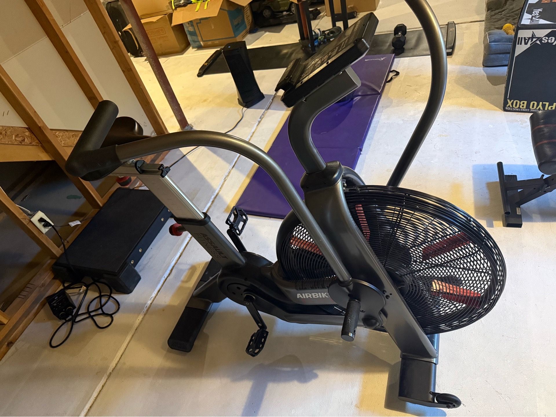Assault bike elite