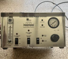 Glove Box Dual Purge System, Foot Valve w/ Hose Assembly, & Bench Mount Assembly