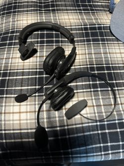2BlueParrot Truckers Bluetooth Headsets