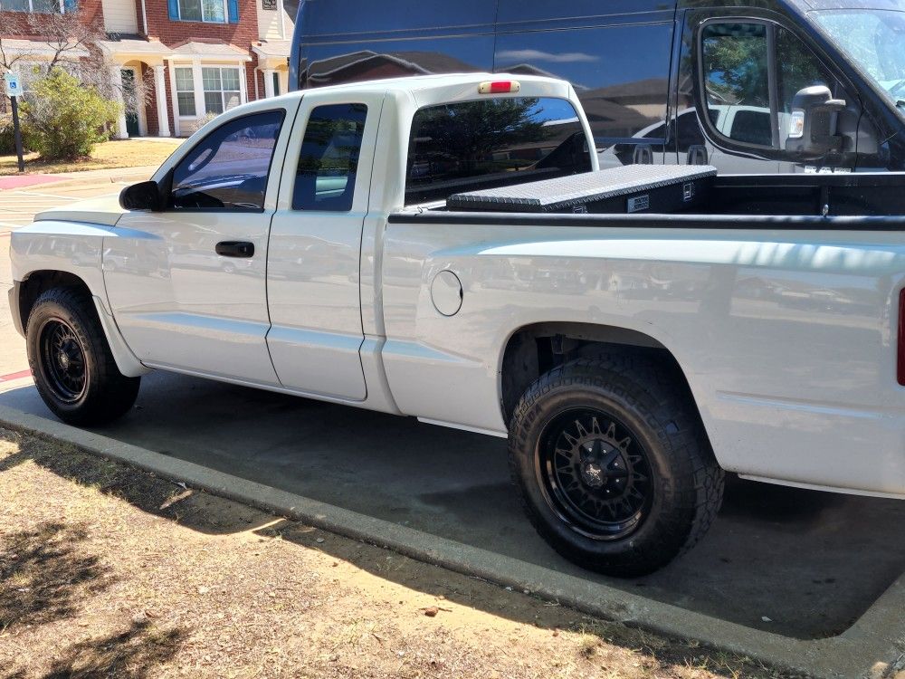 2008 Dodge Dakota