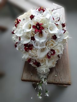 Custom Silk Wedding Bouquets