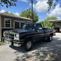1992 Dodge D250