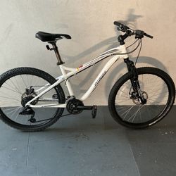 BICYCLE SPECIALIZED 21 SPEED SIZE 26 BRAND NEW 