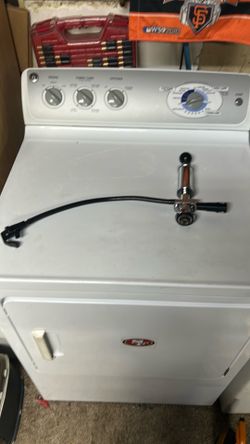 Beer keg tap/pump