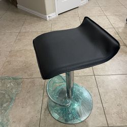 Adjustable Stools 