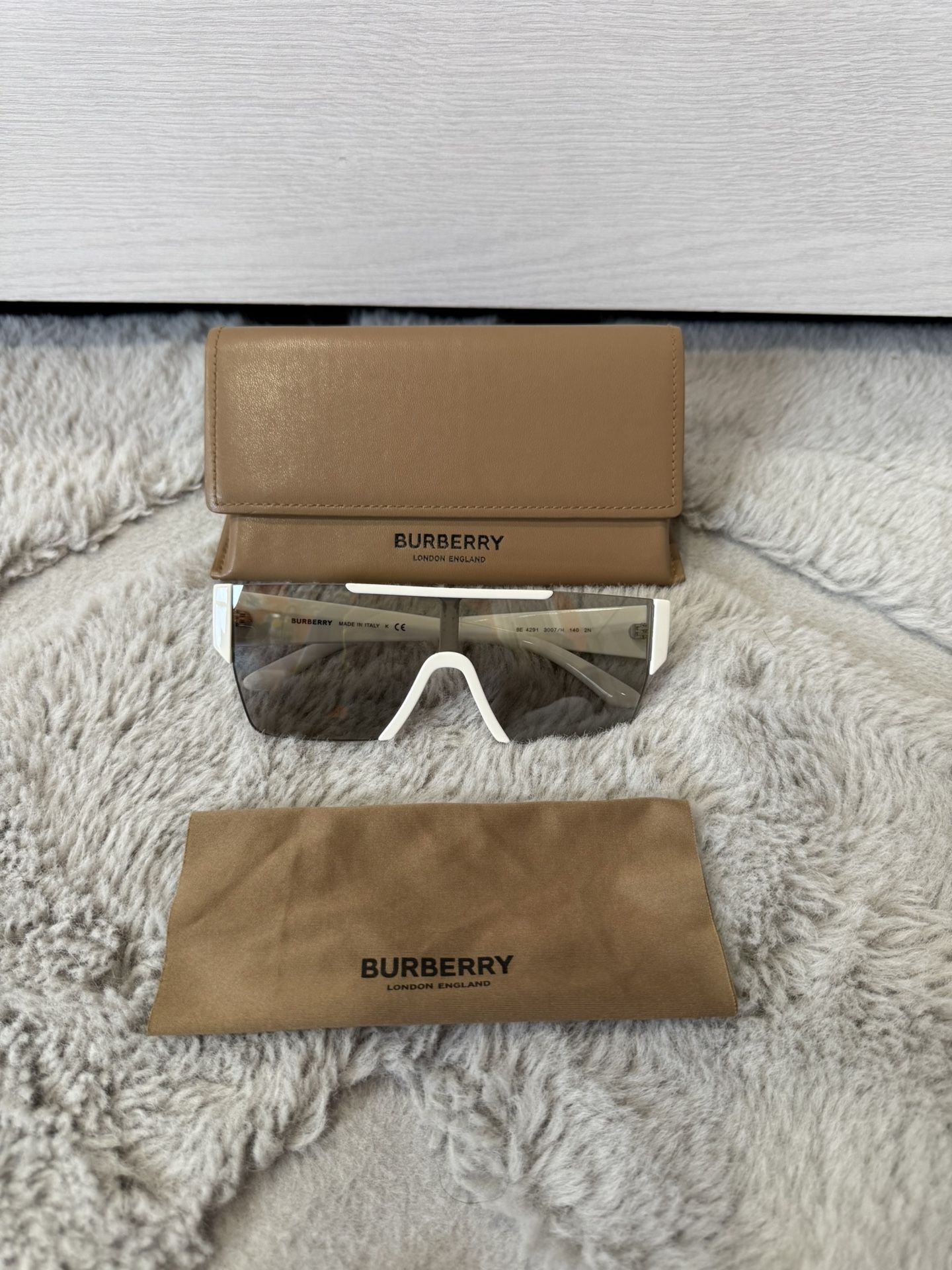 Burberry Sunglasses