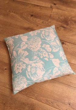 INDOOR OUTDOOR PILLOW