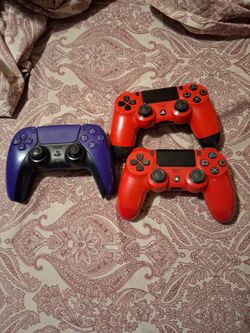 Video Games Controllers Lot