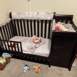 Crib - Toddler Bed / Full Size Bed & Bedside / Changing Table