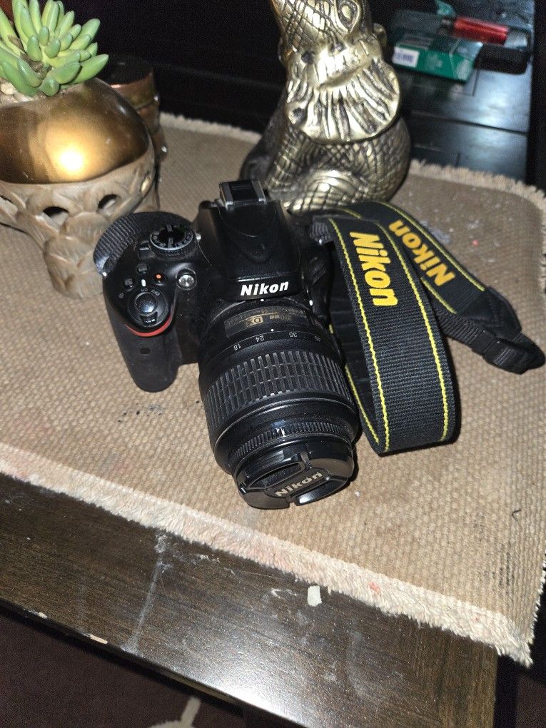 Nikon 5100