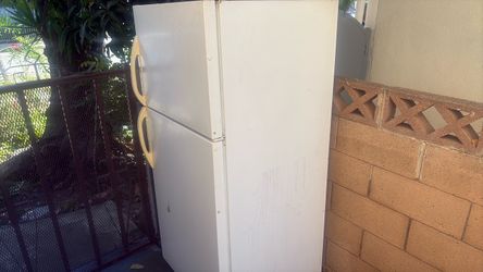 Used refrigerator